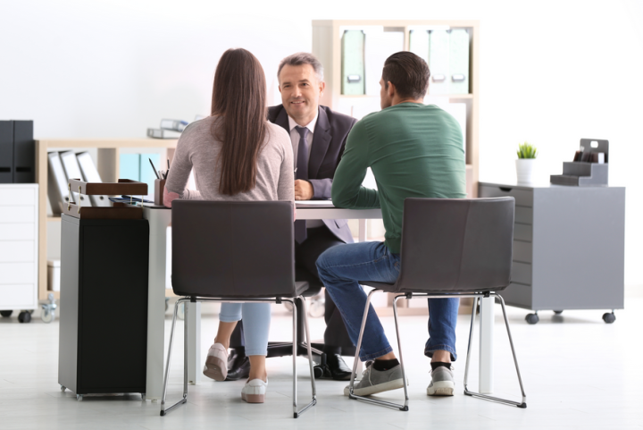 Avocat droit de la famille, Sury-le-Comtal